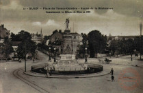 DIJON - Place du Trente-Octobre - Statue de la Résistance commémorant la Défense de Dijon en 1870.