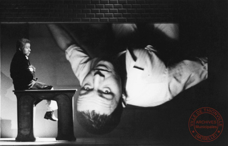 Spectacle du Théâtre Populaire de Lorraine : "Le vol d'Icare"