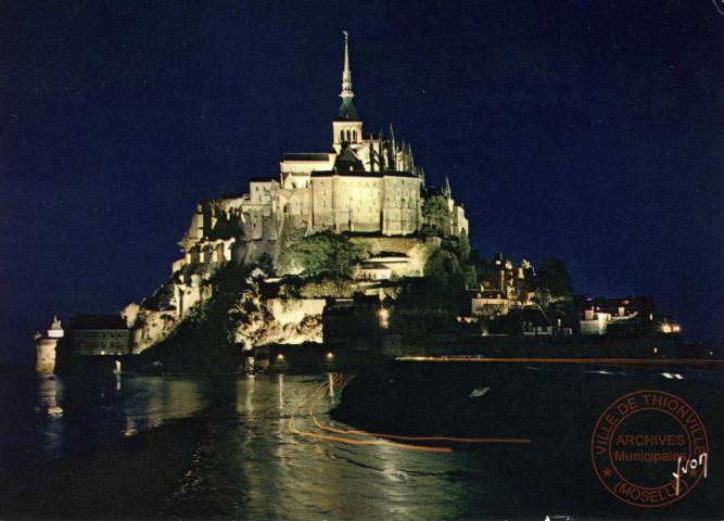 [Mont-Saint-Michel - vues générales]