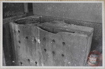 Train continu à largets et billettes. Empileur à largets. Le bâti est cassé.