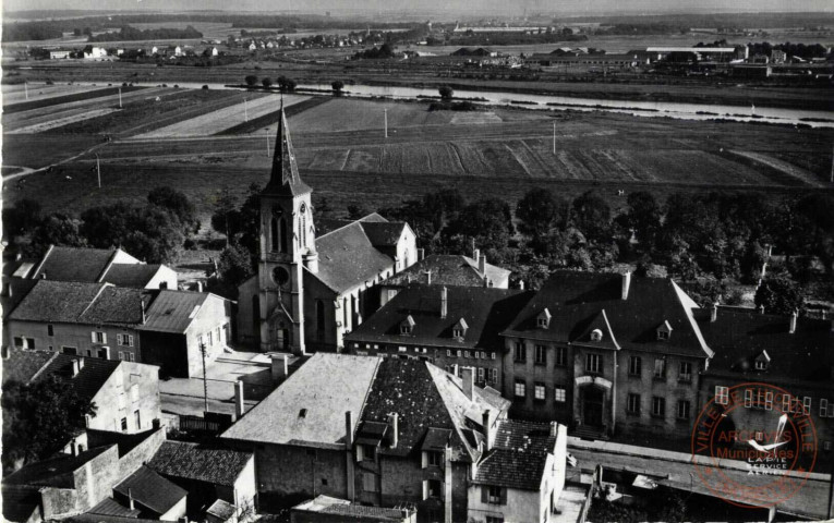 Manom (Moselle). Les écoles