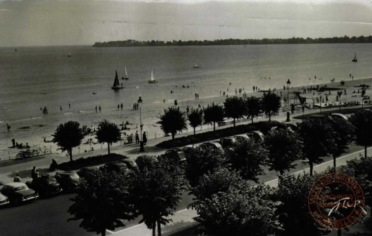 LA BAULE / Les Jardins du Casino et la Plage