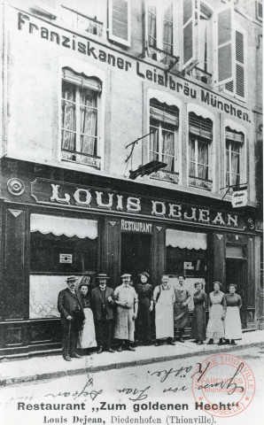 Restaurant Louis Dejean, 19, rue du Four Banal, en 1915. Spécialiste des poissons, écrevisses et escargots.