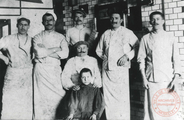 Pâtisserie Tobias, 21 rue de Luxembourg en 1910.