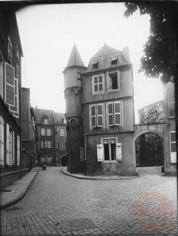 Maison des Raville Cour du Château