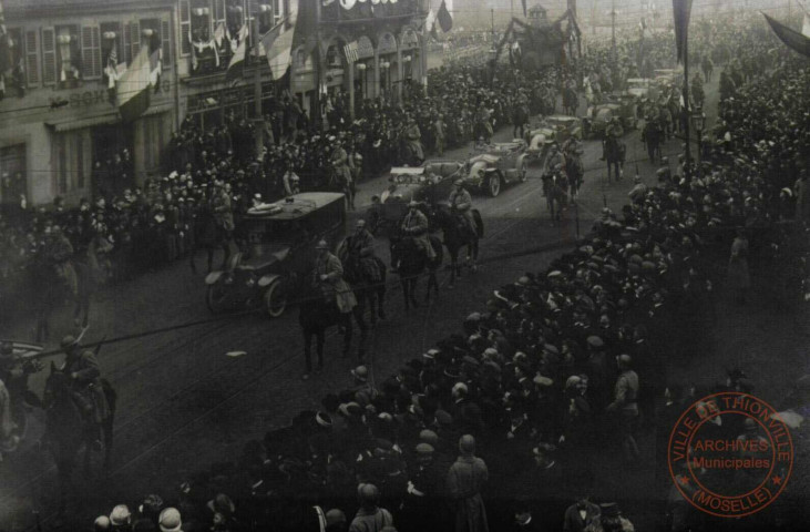 Colmar - [Défilé militaire pendant la guerre de 1914-1918]