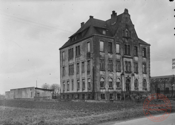 Ancien Convict Saint Paul, actuellement bureau administratif du lycée technique de la Briquerie