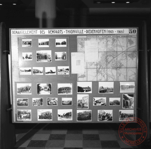 Exposition sur les fortifications à Thionville en 1970 par Georges Martig - Panneau : Démentèlement des remparts à Thionville (1903-1905)