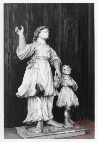 Statue de Saint-Joseph à l'enfant située à la chapelle Notre-Dame de Rodemack