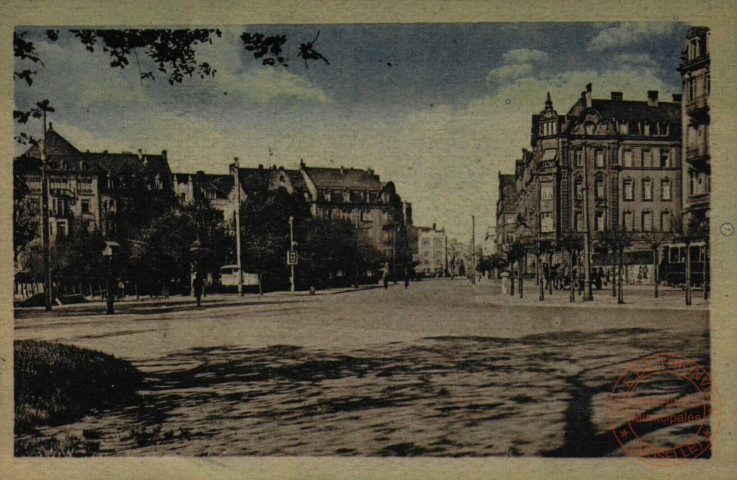 Thionville (Moselle) - Place de la République