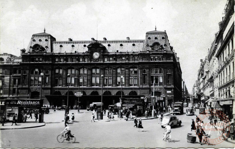 Paris et ses Merveilles - La Gare St-Lazare - Cour du Havre