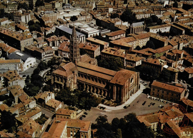 Ville d'Art. Cité des Violettes / La Basilique Saint-Sernin,12e siècle, chef d'oeuvre de l'Art Roman