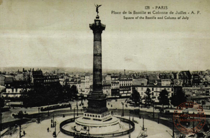 PARIS - Place de la Bastille et Colonne de Juillet