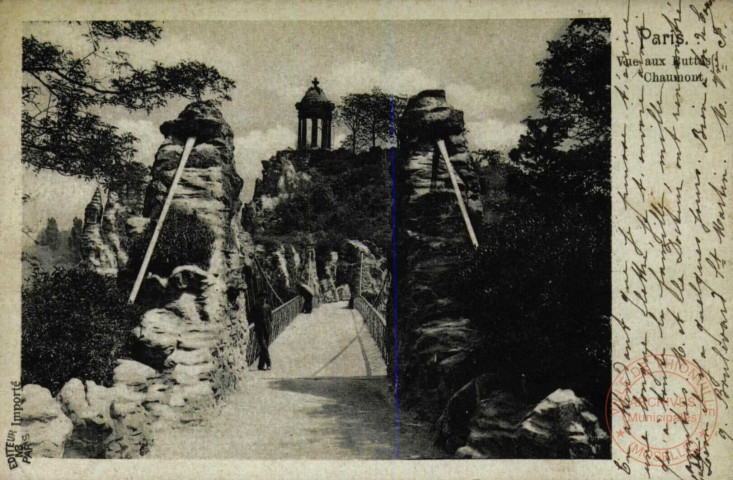 PARIS - Vue Aux Buttes Chaumont