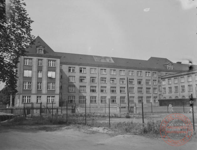 [Lycée et collège Hélène Boucher]