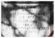 Monument aux morts de Gavisse situé 12 rue Jeanne d'Arc, devant l'église