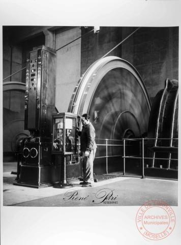 Aciéries de Thionville, Usinor - Ouvrier au travail