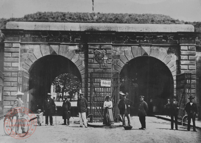 [Porte de Metz]