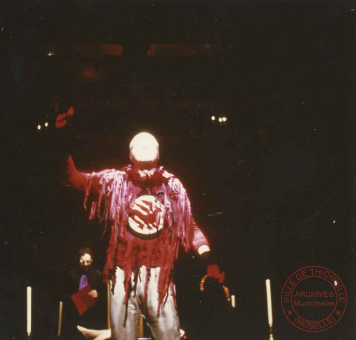 Spectacle du Théâtre Populaire de Lorraine : "La farce du Graoully"