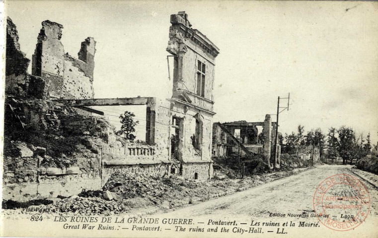 Les Ruines de la Grande Guerre - Pontavert - Les Ruines et la Mairie