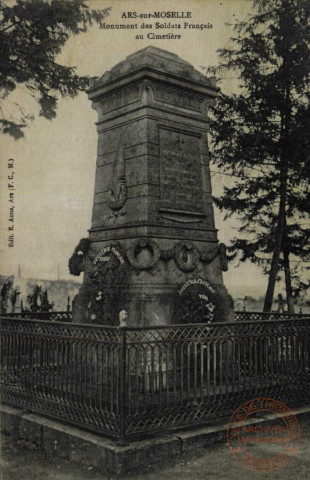 ARS-sur-MOSELLE : Monument des Soldats Français au Cimetière