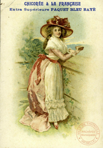 Femme en costume du XIXème