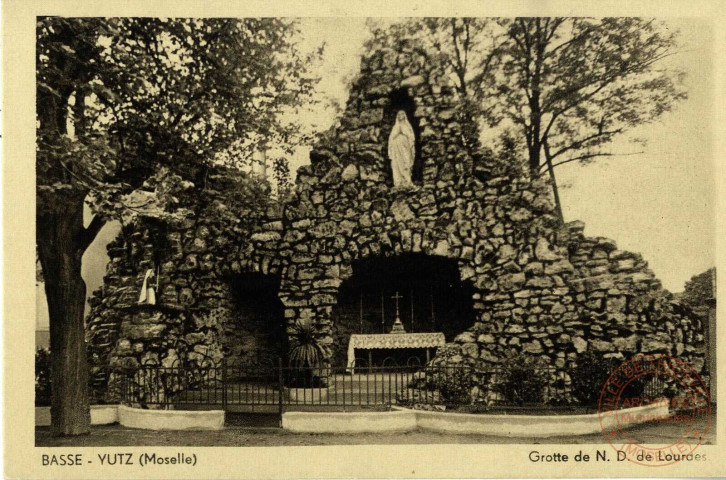 Basse-Yutz (Moselle) - Grotte de Notre Dame de Lourdes