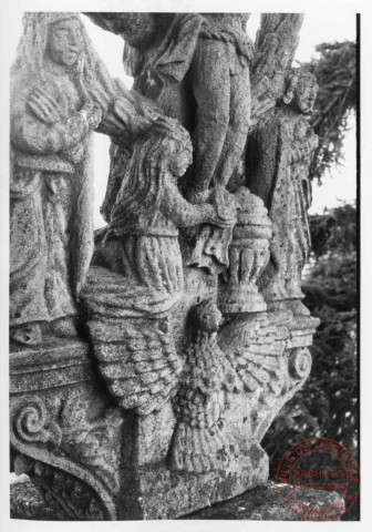 Bildstock de Bohler, route d'Usselkirch à Breistroff-la-Grande. Croix monumentale de 5m de hauteur datée 1715