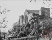 Les deux châteaux de Roussy-le-Bourg