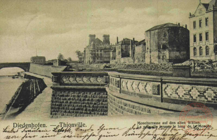 Diedenhofen = Thionville : Moselterasse auf den alten Wällen = La nouvelle terrasse le long de la Moselle