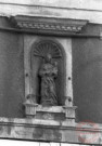 Statuette d'une Vierge à l'enfant, place du Marché Thionville