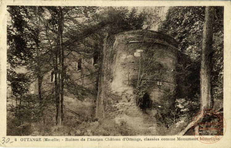 Ottange (Moselle) - Ruines de l'Ancien Château d'Ottange, classées comme Monument historique