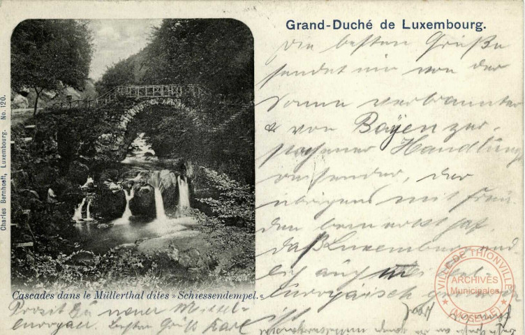 Grand-Duché de Luxembourg. Cascades dans le Müllerthal 'Schiessendempel'.