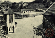 Moutiers - Eglise et Place de la Libération