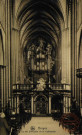 Bruges- La nef principale de la Cathédrale.