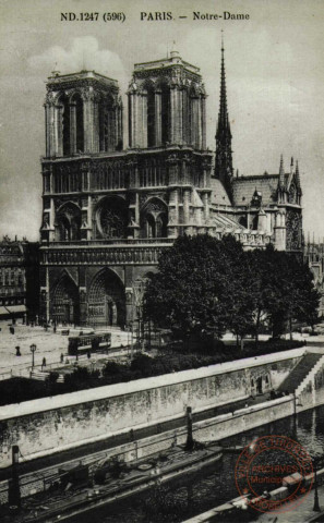 PARIS - Notre-Dame