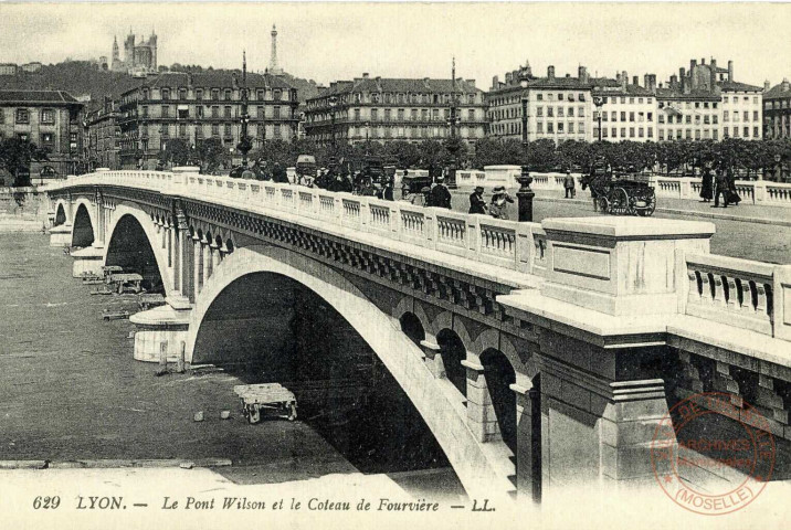 LYON. Pont Wilson et le Coteau de Fourvière.