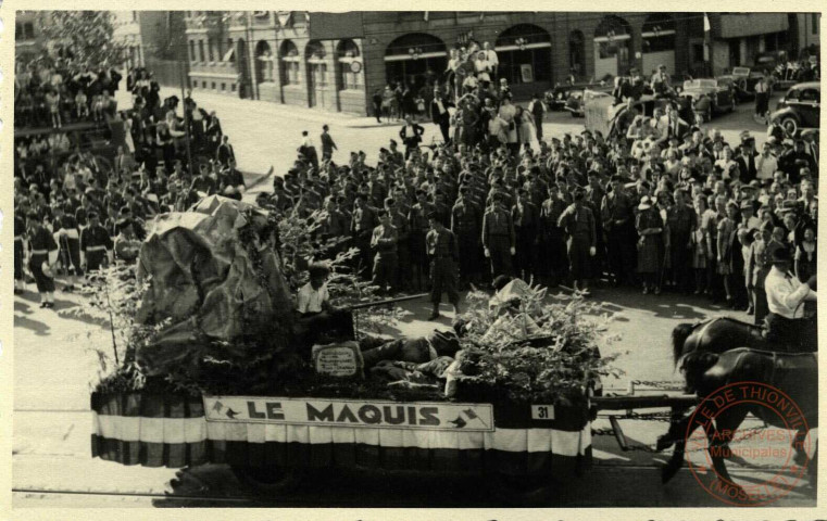 [Fêtes de la Libération de Colmar en 1946 - Chars]