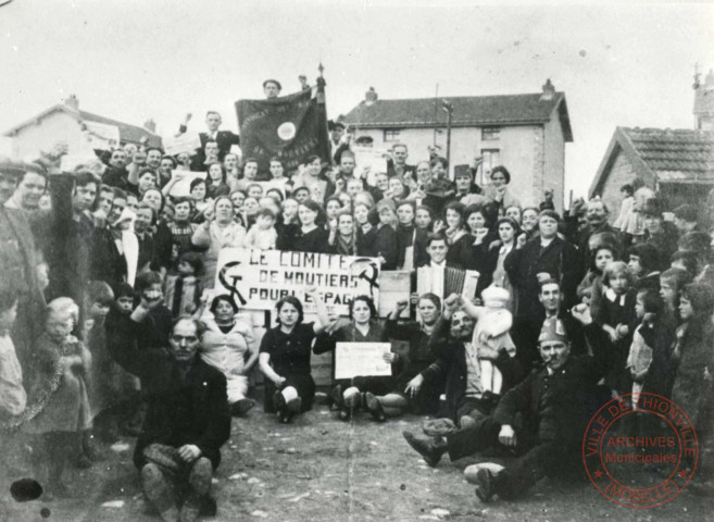 Le comité syndicale de Moutiers pour l'Espagne en 1937