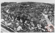 57. Moselle - III. Le charbon - 5. Une cité ouvrière dans la région du charbon (Freyming)