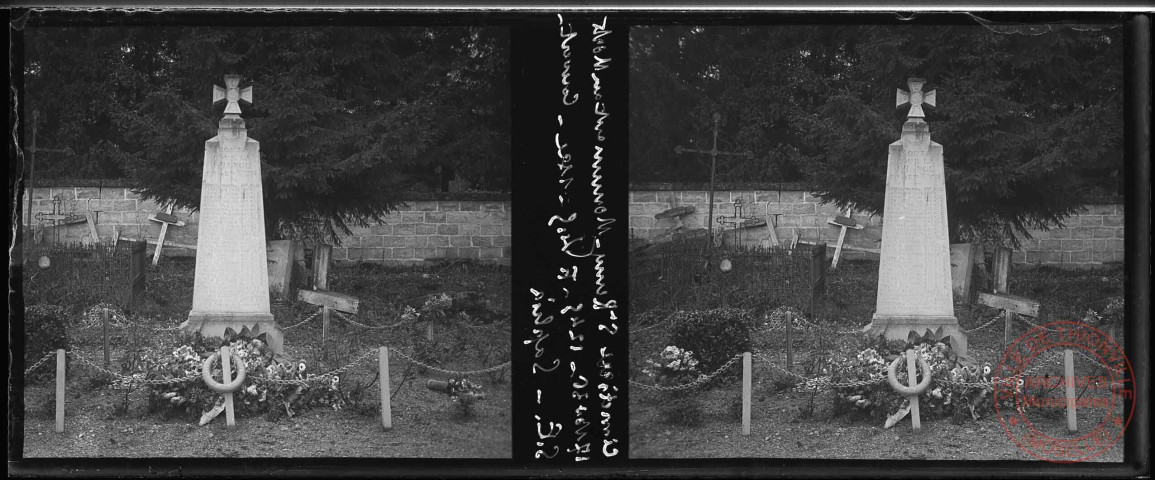 Cimetière de Saint-Rémy en Bouzemont (51) le 17/11/1936 - Le Monument aux Morts