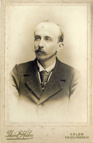 [Portrait de Léon Kieffer de Julie Kieffer épouse d'Ernest Martha, den 1916]