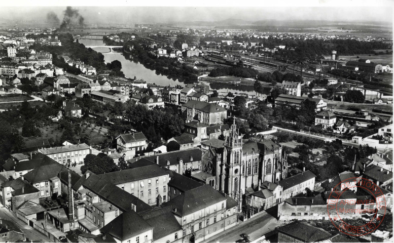 Thionville. La métropole du fer [Vue du quartier de Beauregard en 1956]