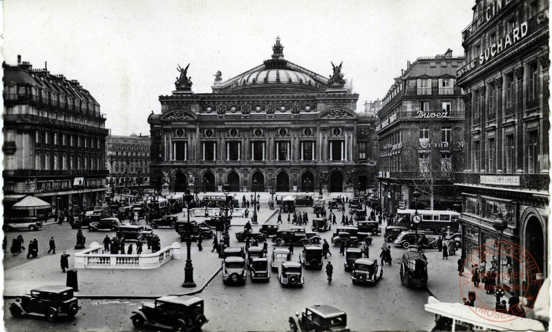 Paris - Place de l'Opéra - Avenue et Théâtre de l'Opéra