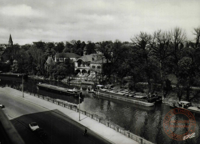 Sarreguemines (Moselle) : Le Casino des Fayenceries et la Sarre