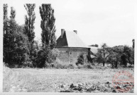 Ferme située sur le banc communal de Puttelange-lès-Thionville. Lieu exact non identifié