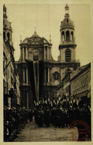 Funérailles Nationales du Maréchal Lyautey à Nancy le 02 août 1934 - Le défilé des drapeaux