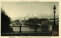Nos Alpes Le Dauphine. Grenoble La Chaîne de Belledonne vue du Pont de la Porte de France.