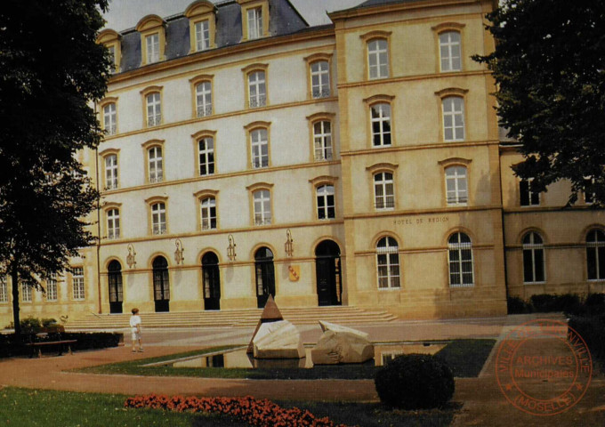 L'Abbaye Saint-Clément Metz (XVIIe siècle) devenue l'Hôtel de Région, Siège des Assemblées Régionales de Lorraine