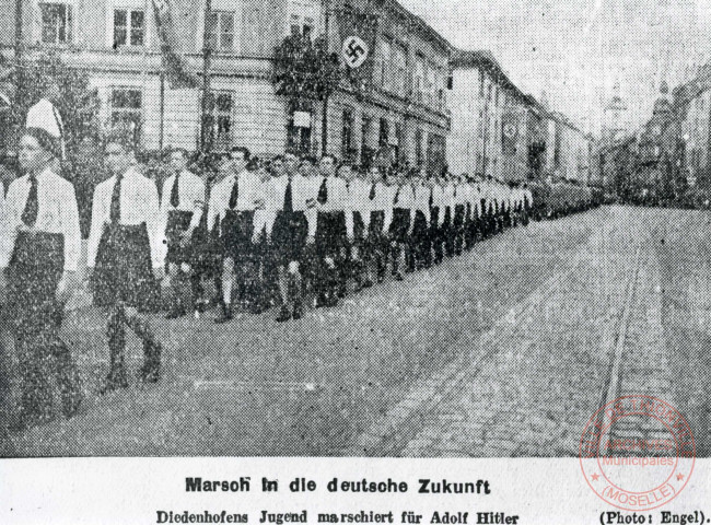 Journée allemande à Thionville : défilé de jeunes thionvillois